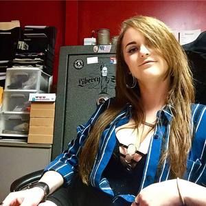 Meet your Posher, Taylor